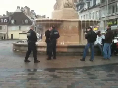 Besançon : Une centaine de participants à  l’apéro facebook… et tout autant de forces de l’ordre