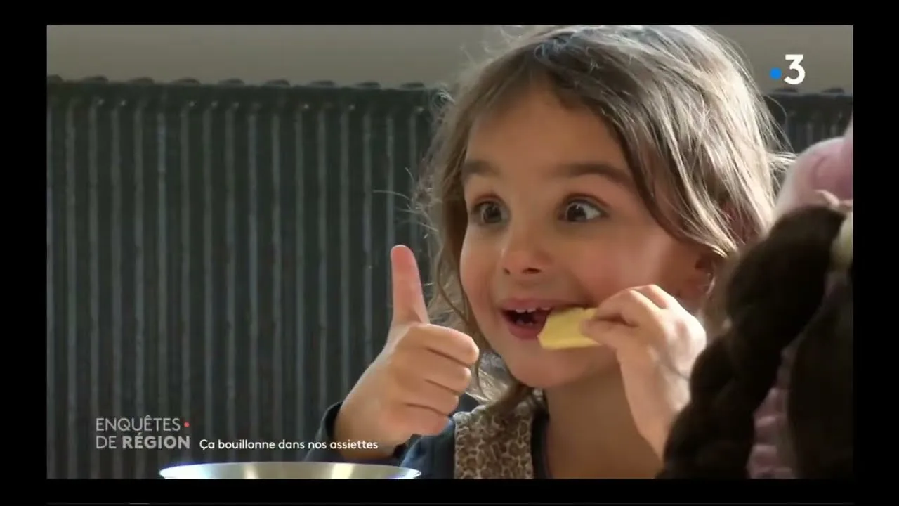 La Révolution Culinaire de Besançon : Quand les Cantines Scolaires Défient les Normes et Régale 5 500 Élèves !