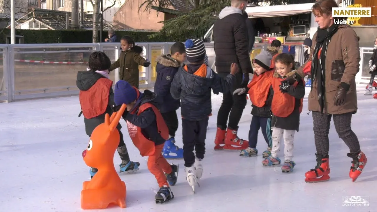 Noël à Besançon : activité ludique et patinage festif à la patinoire La Fayette